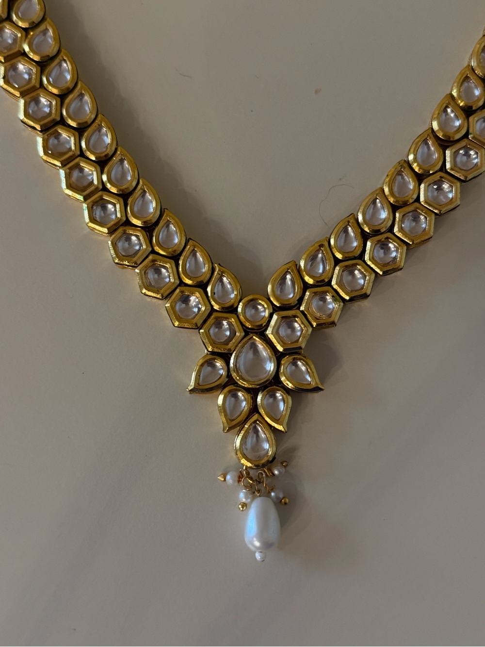 Classic Gold Kundan Teardrop Necklace with Pearl Pendant